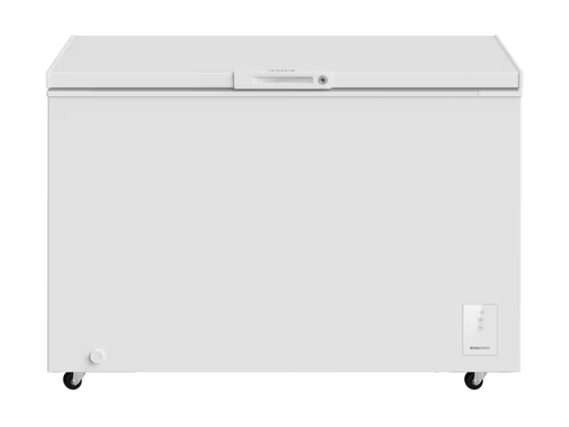 Frigidaire 15 Cu. Ft. Garage Ready Chest Freezer - FFCL1562AW