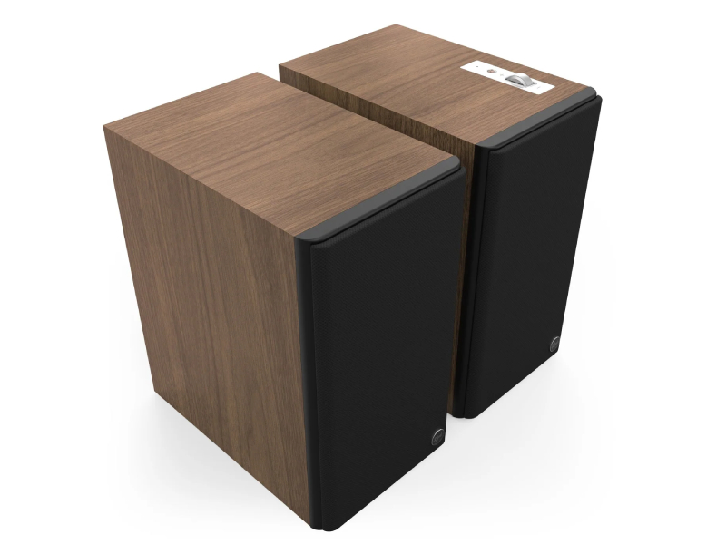 6.5" Klipsch Sevens II Powered Speakers in Walnut - SEVENSIIW