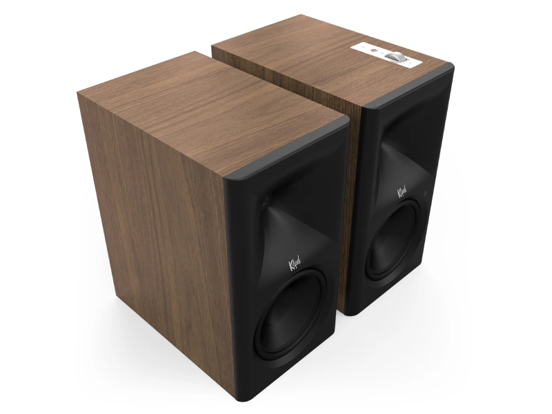 6.5" Klipsch Sevens II Powered Speakers in Walnut - SEVENSIIW