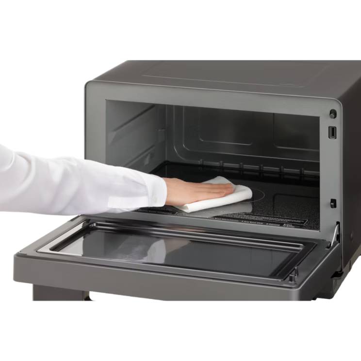 19" Panasonic Countertop Microwave Oven - NNSF57RMC